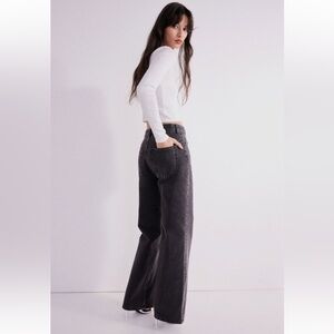 H&M Wide High Jeans Black Size 6